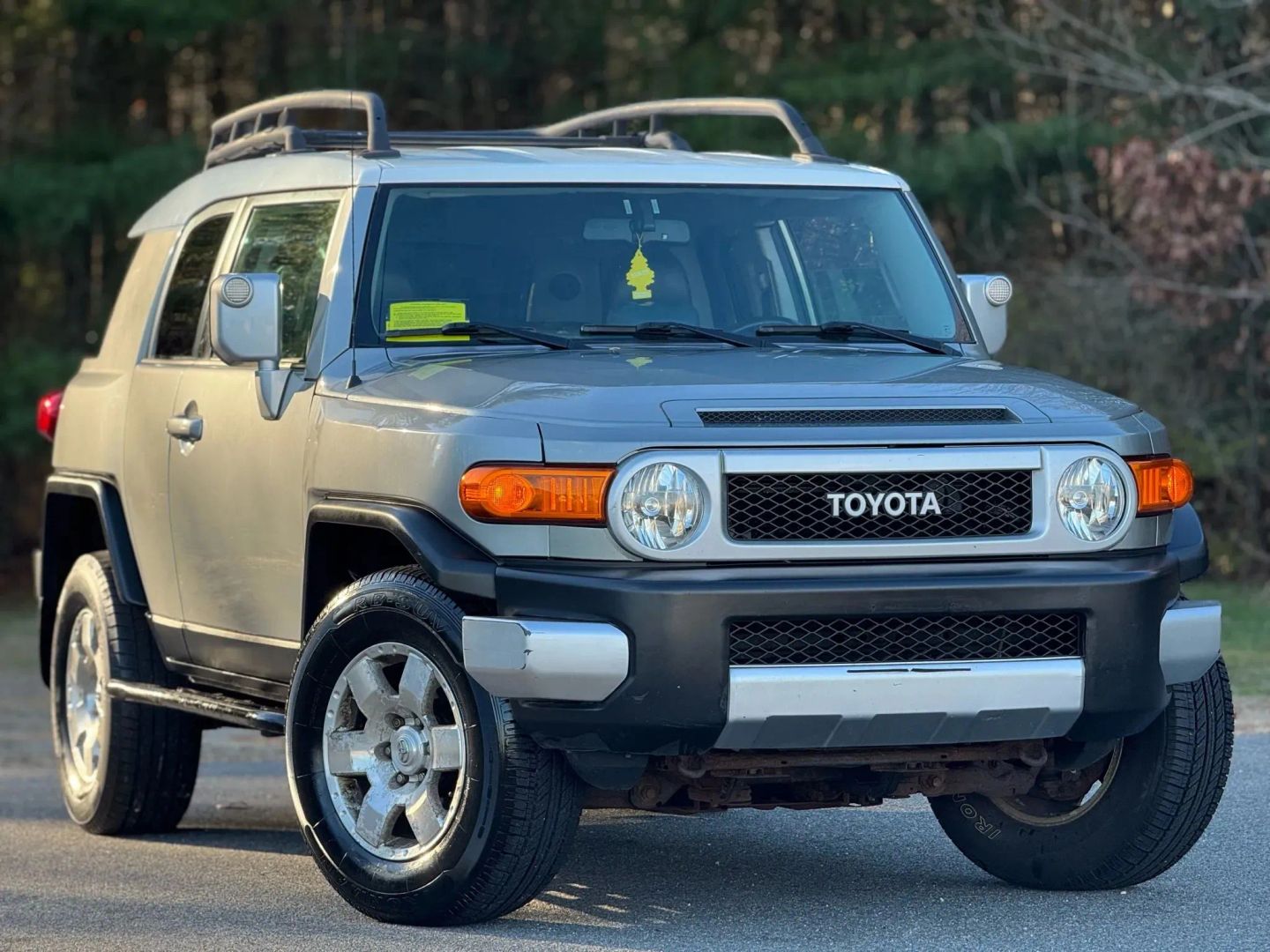toyota fj cruiser 2010 JTEBU4BFXAK080950 image toyota fj cruiser 2010 JTEBU4BFXAK080950 image